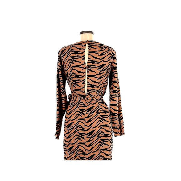 NWT Sz 6 Reformation MAURITA RAJAH Wrap Dress Animal Print - Picture 5 of 10